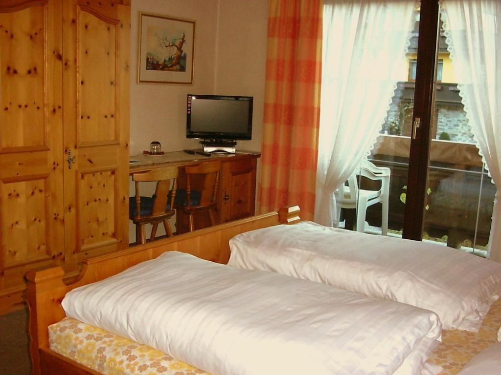 Pension Resi Reith im Alpbachtal Rum bild